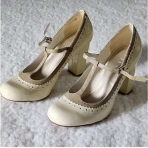 Vintage  Victorian Mary Jane chunky Heels